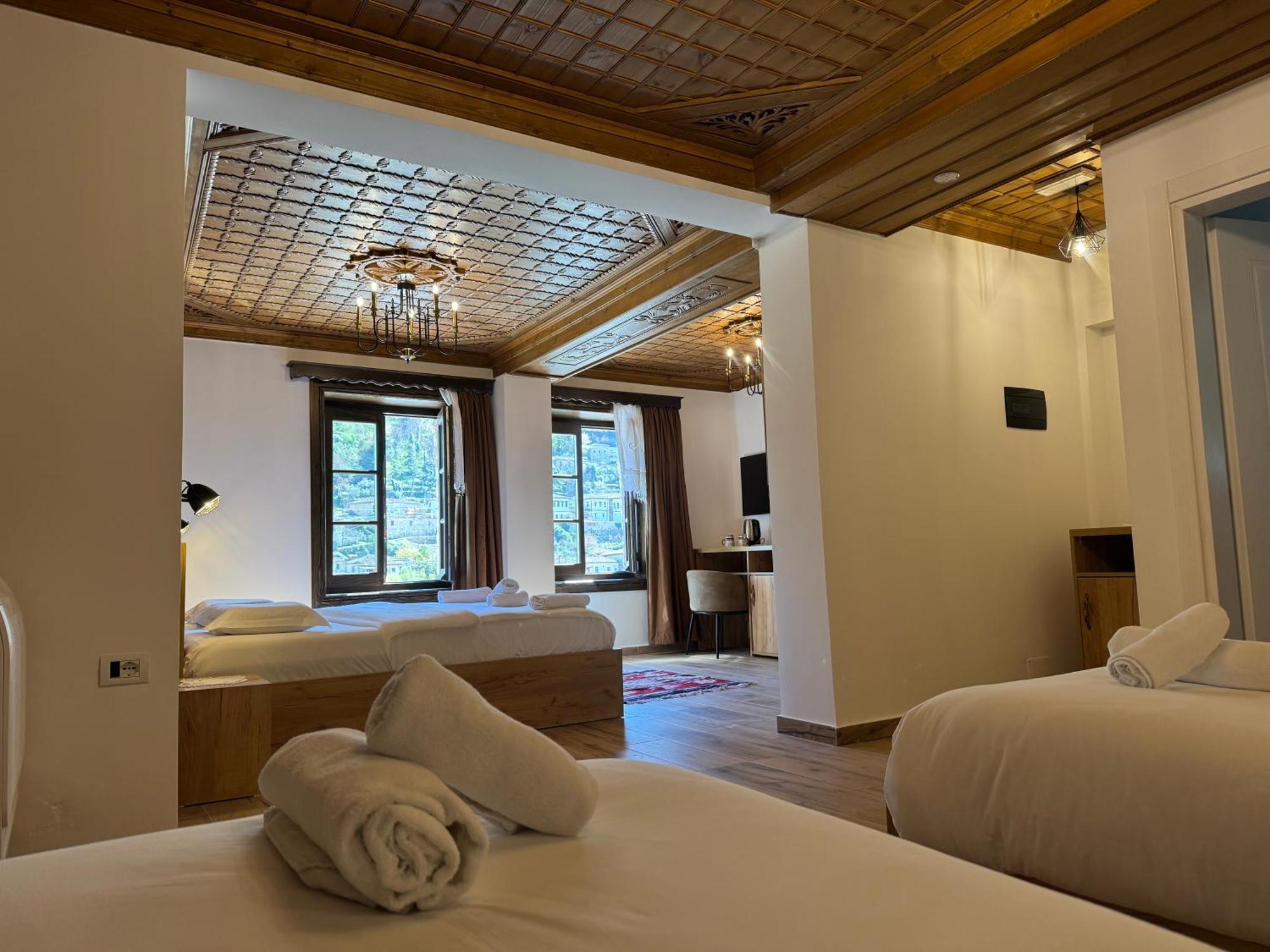 Hotel Ansel Berat Eksteriør billede