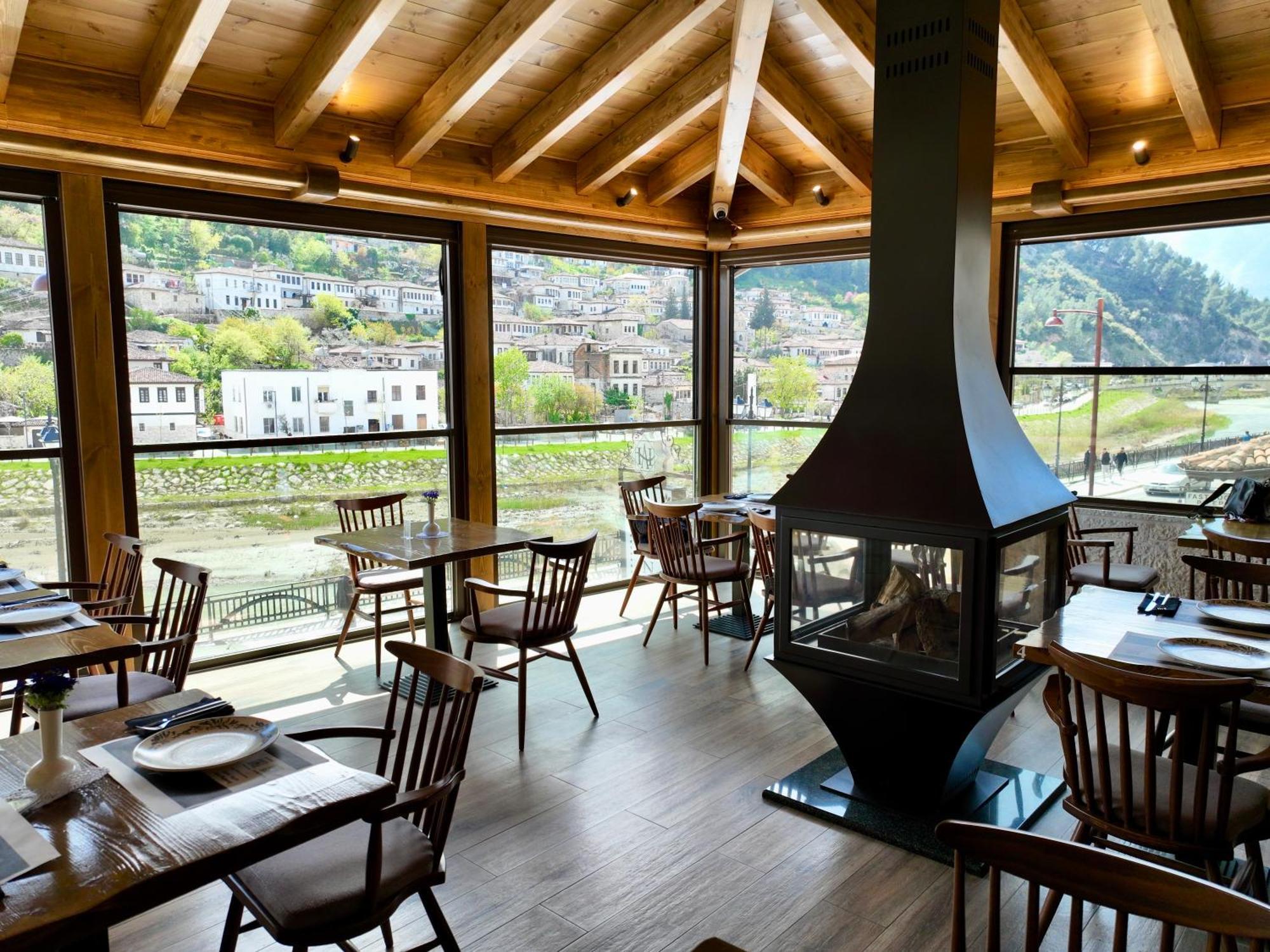 Hotel Ansel Berat Eksteriør billede